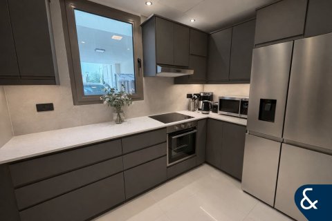 Adosado en Noor Townhouses, Town Square, Dubai, 3 dormitorios, 185 m², № 98658 - foto 2