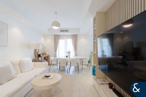 Villa en The Springs, Dubai, 2 dormitorios, 157 m², № 98648 - foto 12