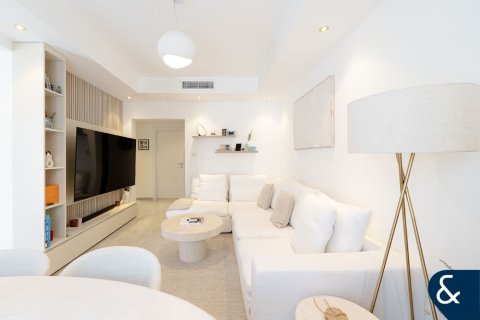 Villa en The Springs, Dubai, 2 dormitorios, 157 m², № 98648 - foto 3