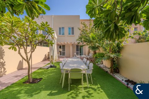 Villa en The Springs, Dubai, 2 dormitorios, 157 m², № 98648 - foto 2