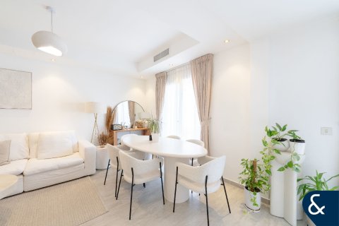 Villa en The Springs, Dubai, 2 dormitorios, 157 m², № 98648 - foto 4