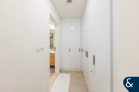 Apartment in Al Andalus, Jumeirah Golf Estates, Dubai 2 bedrooms, 127 sq.m. № 98647 - photo 10