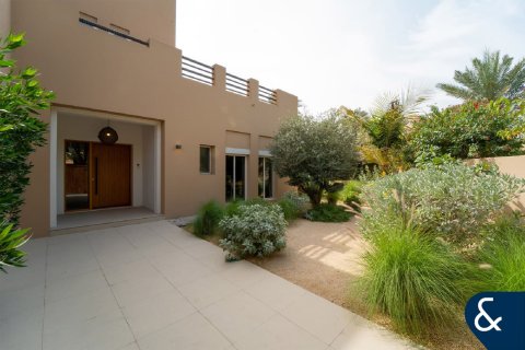 Villa in Arabian Ranches, Dubai 7 bedrooms, 693 sq.m. № 98651 - photo 23