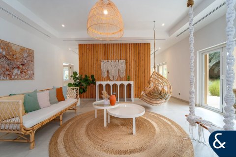 Villa in Arabian Ranches, Dubai 7 bedrooms, 693 sq.m. № 98651 - photo 6