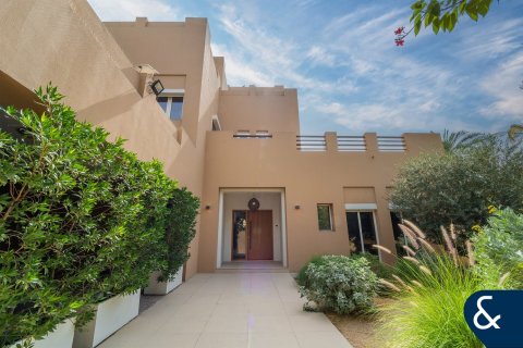 Villa in Arabian Ranches, Dubai 7 bedrooms, 693 sq.m. № 98651 - photo 21