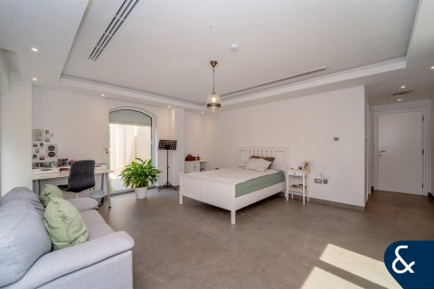 Villa in Arabian Ranches, Dubai 7 bedrooms, 693 sq.m. № 98651 - photo 14