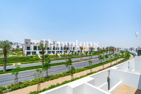 Townhouse in Arabian Ranches 3, Dubai 3 bedrooms, 145.3 sq.m. № 102428