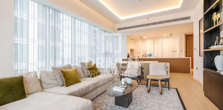 Apartment in Al Wasl, Dubai 3 bedrooms, 186.55 sq.m. № 138527