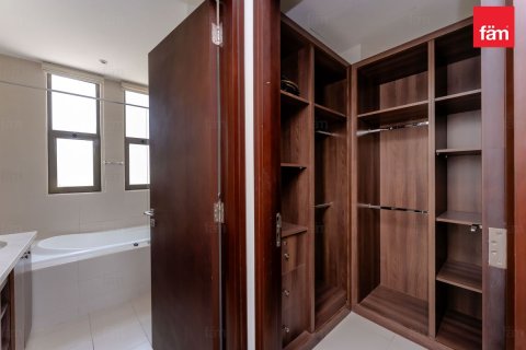 Villa à Reem, Dubai, 4 chambres, 289.4 m², № 124587 - photo 23