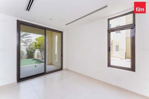 Villa à Reem, Dubai, 4 chambres, 289.4 m², № 124587 - photo 4