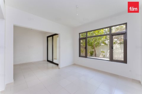 Villa à Reem, Dubai, 4 chambres, 289.4 m², № 124587 - photo 3