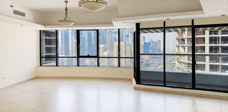 Appartement à Dubai, 4 chambres, 216.1 m², № 124590
