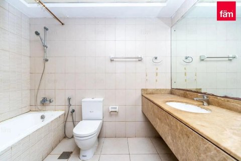 Appartement à Dubai, 4 chambres, 216.1 m², № 124590 - photo 7