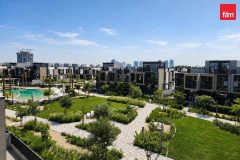 Townhouse in Dubai 3 bedrooms, 168 sq.m. № 124589