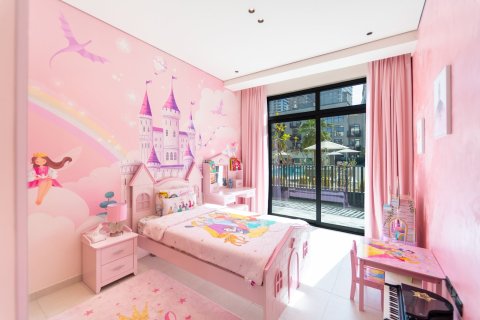 Apartment in BEVERLY RESIDENCE in Jumeirah Village Circle, Dubai 4 bedrooms, 170 sq.m. № 97332 - photo 12