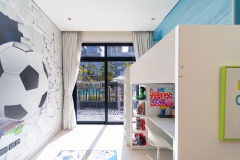 Apartment in BEVERLY RESIDENCE in Jumeirah Village Circle, Dubai 4 bedrooms, 170 sq.m. № 97332 - photo 9