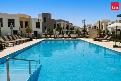 Townhouse in Dubai 4 bedrooms, 170.3 sq.m. № 118308 - photo 5
