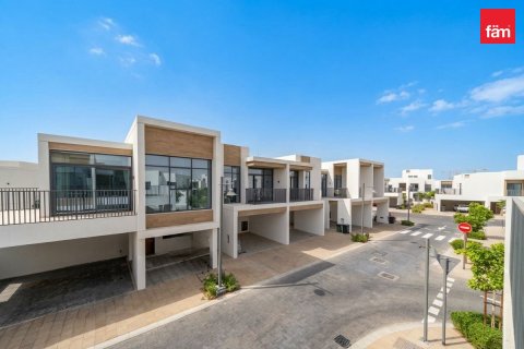 Townhouse in Dubai 4 bedrooms, 170.3 sq.m. № 118308 - photo 12