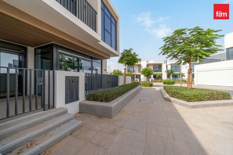 Townhouse in Dubai 4 bedrooms, 170.3 sq.m. № 118308