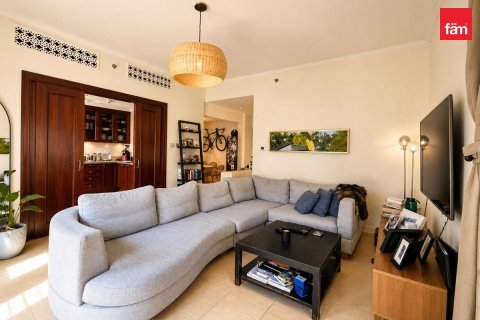 Apartment in Old Town, Dubai 2 bedrooms, 131.7 sq.m. № 118304 - photo 7