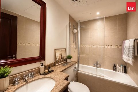 Apartment in Old Town, Dubai 2 bedrooms, 131.7 sq.m. № 118304 - photo 10