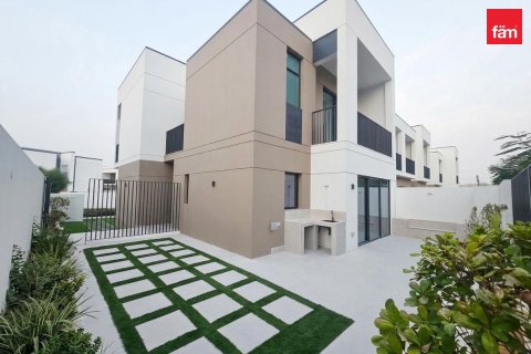 Таунхаус в Дубае, 4 спальни, 287.2м², № 118306