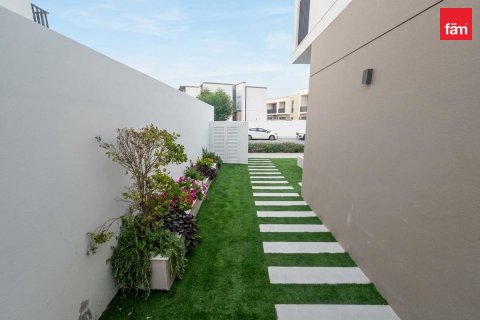 Adosado en Dubai, 4 dormitorios, 287.2 m², № 118306 - foto 21