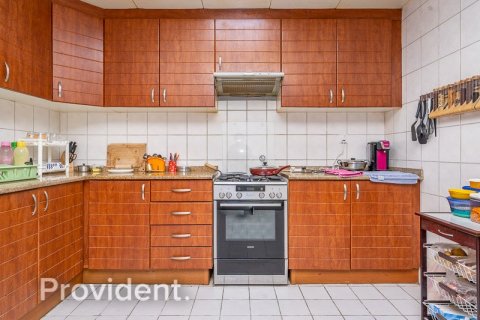 Купить квартиру в Джумейра Лейк Тауэрс, Дубай: 3 спальни, 201.2м², № 1891 - фото 5