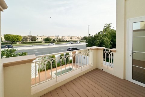 Adosado en Dubai, 3 dormitorios, 212 m², № 102371 - foto 18