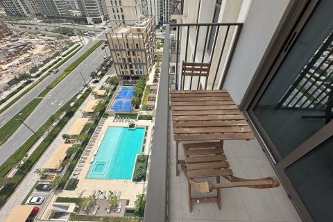 Apartment in Dubai 2 bedrooms, 69 sq.m. № 102372 - photo 2