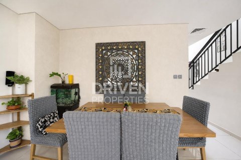Adosado en Dubai, 2 dormitorios, 133.41 m², № 125288 - foto 10