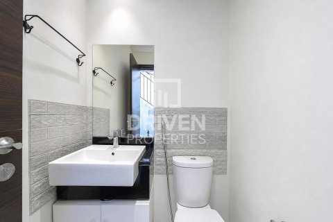 Adosado en Dubai, 2 dormitorios, 133.41 m², № 125288 - foto 13