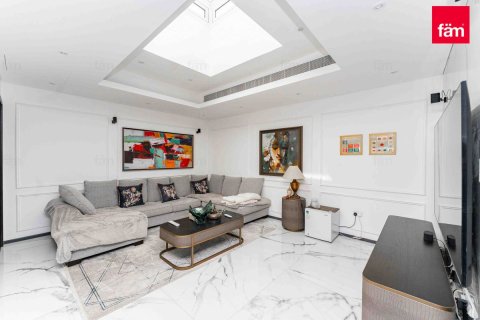 Villa in Meydan, Dubai 4 bedrooms, 218 sq.m. № 49997 - photo 11