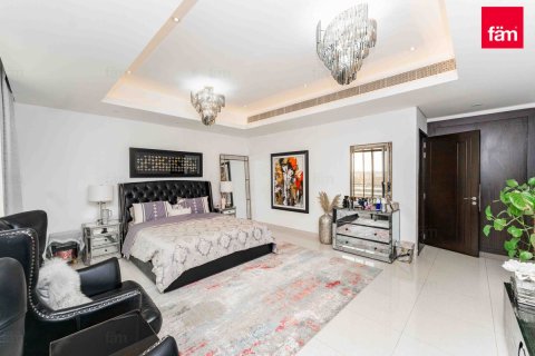 Villa in Meydan, Dubai 4 bedrooms, 218 sq.m. № 49997 - photo 13