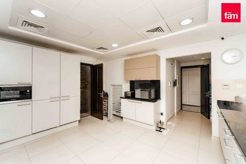 Villa in Meydan, Dubai 4 bedrooms, 218 sq.m. № 49997 - photo 8