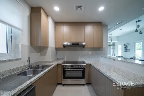 Villa en Dubai Land, Dubai, 2 dormitorios, 172 m², № 122268 - foto 16
