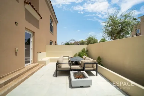 Villa en Dubai Land, Dubai, 2 dormitorios, 172 m², № 122268 - foto 4
