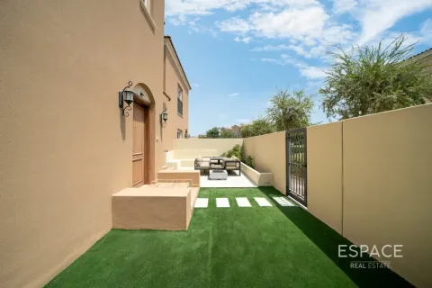 Villa en Dubai Land, Dubai, 2 dormitorios, 172 m², № 122268 - foto 3