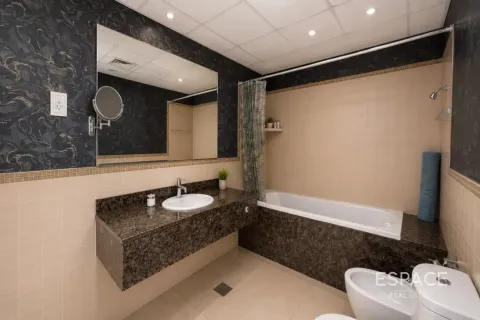 Apartamento en Jumeirah Beach Residence, Dubai, 1 dormitorio, 72 m², № 122265 - foto 4