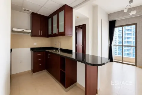Apartamento en Jumeirah Beach Residence, Dubai, 1 dormitorio, 72 m², № 122265 - foto 9