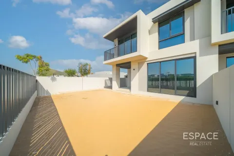 Adosado en Jebel Ali, Dubai, 4 dormitorios, 286 m², № 122263 - foto 20