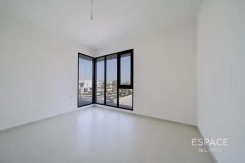 Adosado en Jebel Ali, Dubai, 4 dormitorios, 286 m², № 122263 - foto 14