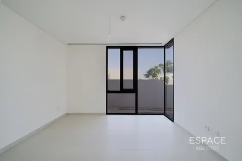 Adosado en Jebel Ali, Dubai, 4 dormitorios, 286 m², № 122263 - foto 15
