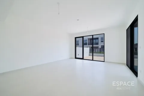 Adosado en Jebel Ali, Dubai, 4 dormitorios, 286 m², № 122264 - foto 18