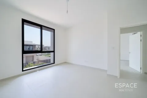 Adosado en Jebel Ali, Dubai, 4 dormitorios, 286 m², № 122264 - foto 14