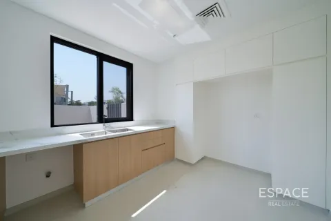 Adosado en Jebel Ali, Dubai, 4 dormitorios, 286 m², № 122264 - foto 10