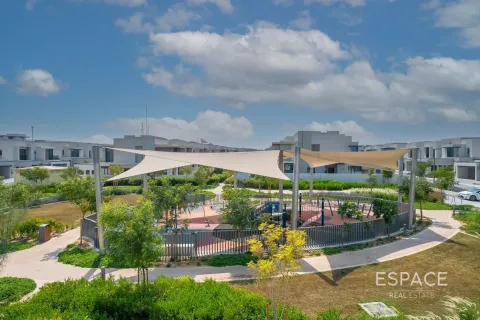 Adosado en Jebel Ali, Dubai, 4 dormitorios, 286 m², № 122264 - foto 2