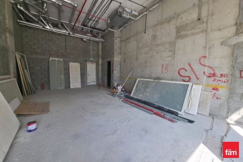 Tienda en Dubai, 119.8 m², № 77669 - foto 10