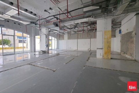 Tienda en Dubai, 119.8 m², № 77669 - foto 6