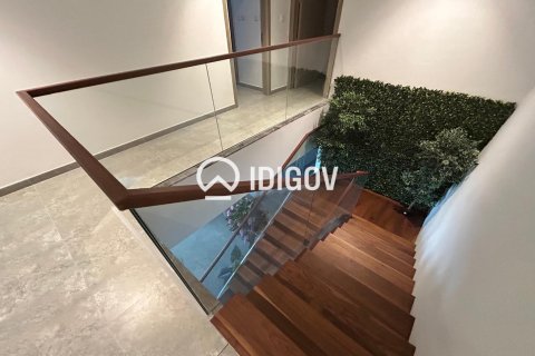 Apartment in Dubai Marina, Dubai 4 bedrooms, 352.01 sq.m. № 122027 - photo 13